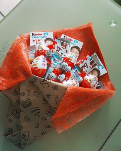 Заказать сладкий букет из киндеров  для любимых малышей на день рождения. Доставка по Екатеринбургу https://www.ekbbuket.ru/
